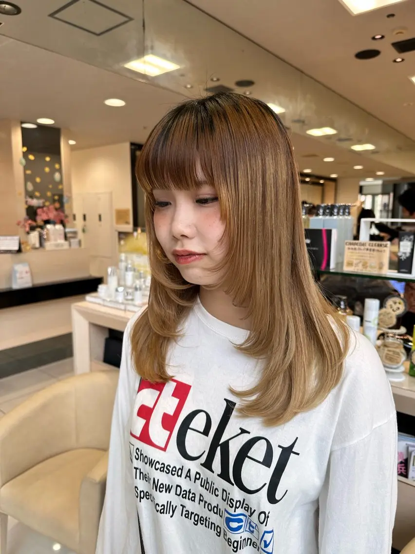 セミロング レイヤーカット クロスパーマ/うる艶 カラー/Kurumiのヘアスタイル