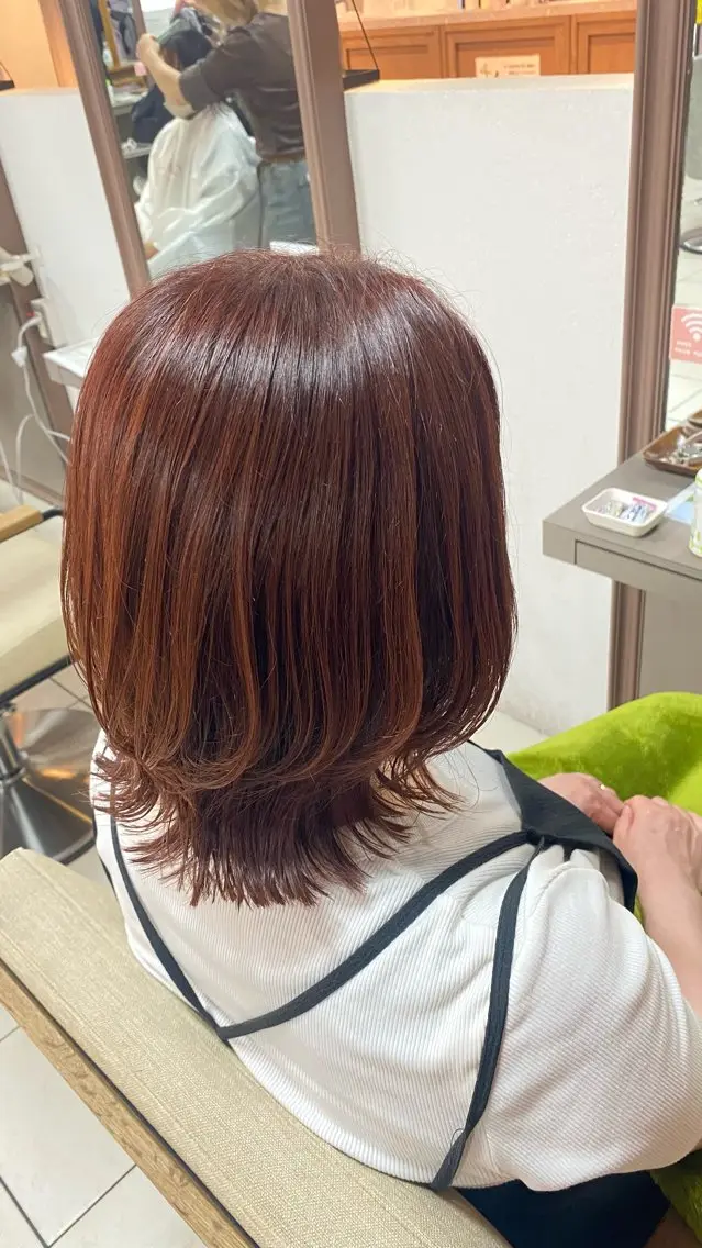 ミディアム カラー 黒田 海紘のヘアスタイル