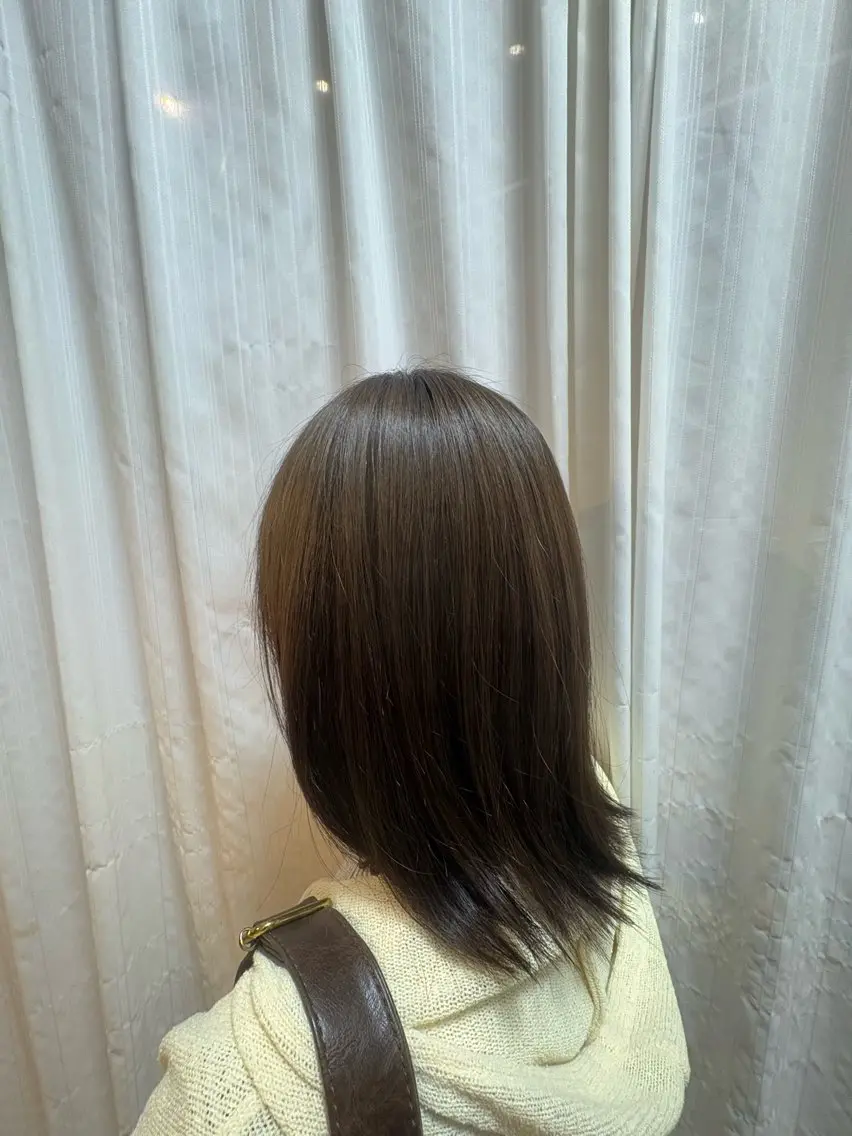 カラー グレージュ オリーブグレージュ オリーブグレー ヘアカラー 中ノ内 里旺のヘアスタイル