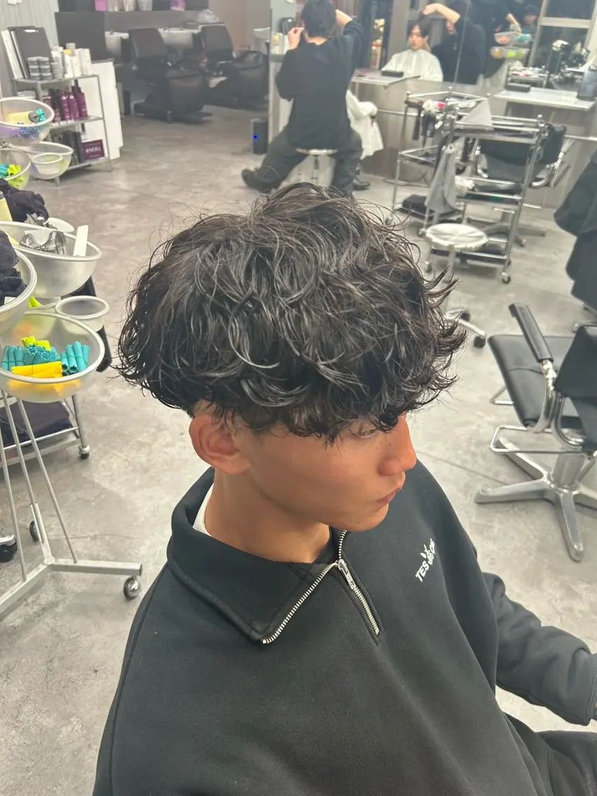 パーマ メンズ カット パーマ パーマ支持率No.1 ❤️🔥安成弾のヘアスタイル
