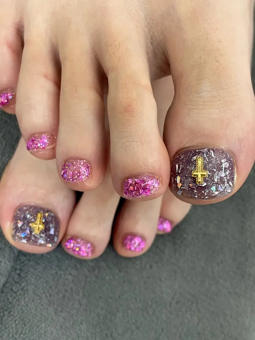 ネイル フットネイル Ruber Tomokoのネイルデザイン