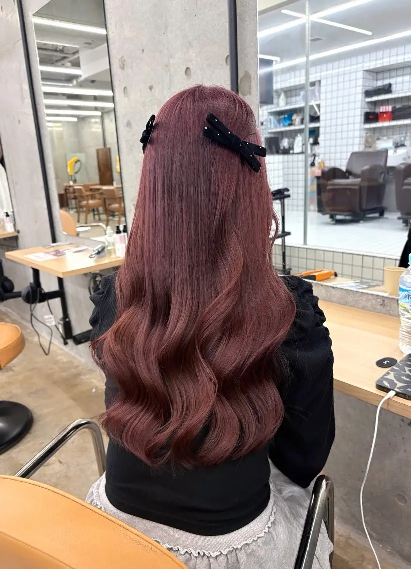 ロング カラー ⭐️ブリーチ⭐️ ミコ🖤のヘアスタイル