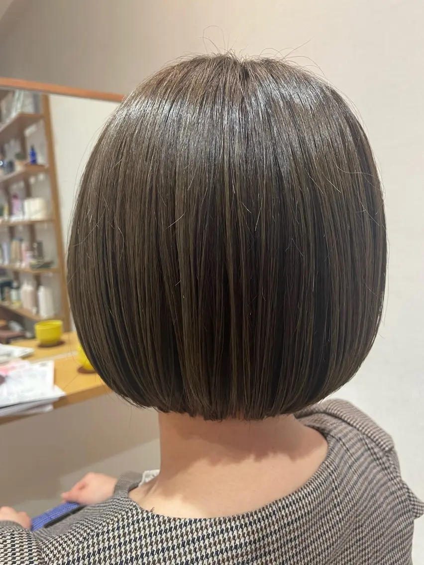 カラー ボブ すやま もえのヘアスタイル