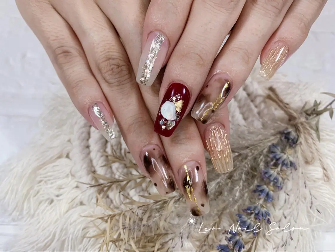 ショート カラー ネイル Le’a NailSalonのネイルデザイン