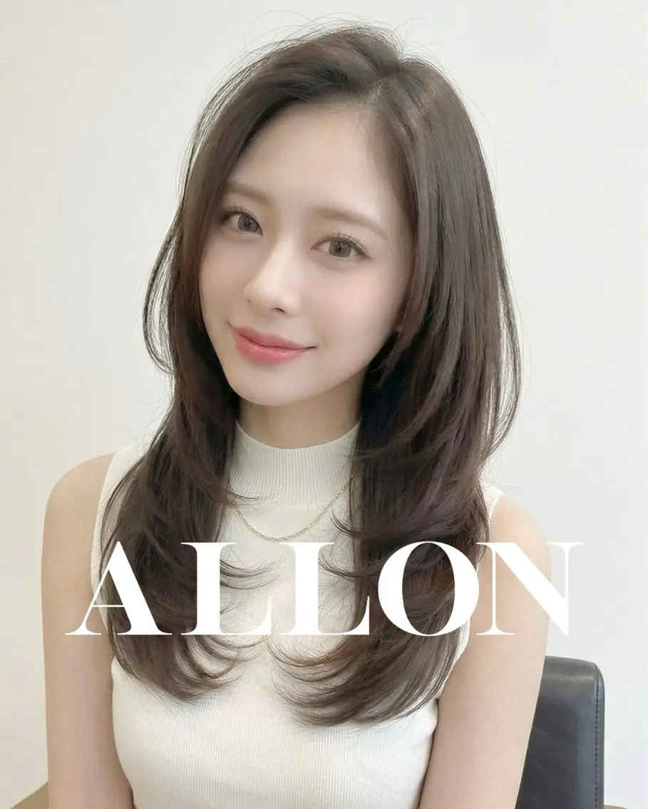 セミロング カット ヘアカラー 吉田 修登のヘアスタイル