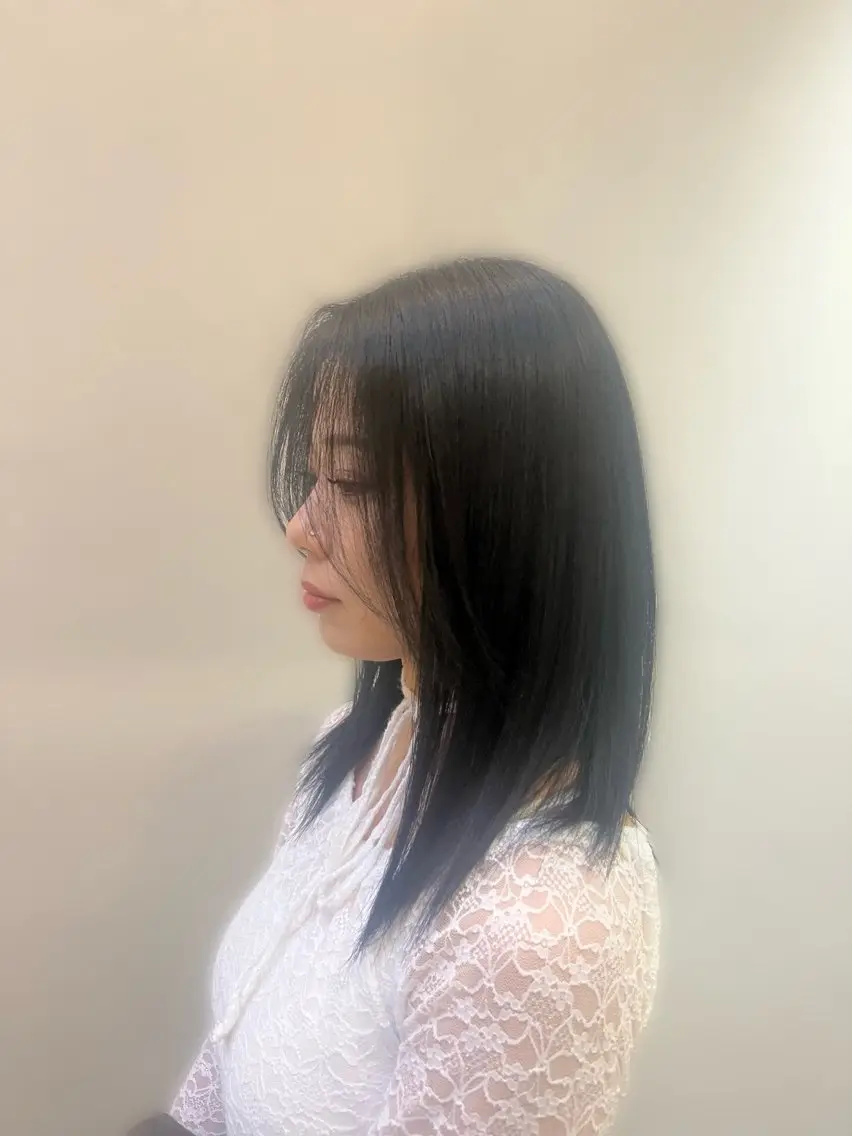 ミディアム パーマ 縮毛矯正 柴田 愛奈のヘアスタイル