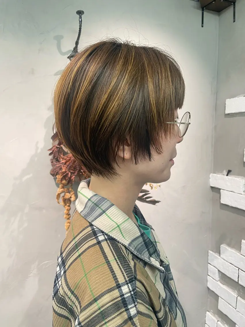 ショート レイヤーカット ショートヘア ショート特化✂️ harukaのヘアスタイル