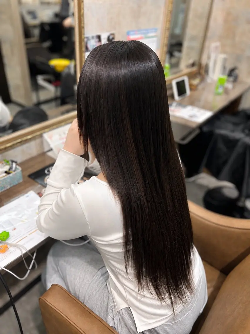 ロング エクステ ロング エクステ 前田 みのりのヘアスタイル
