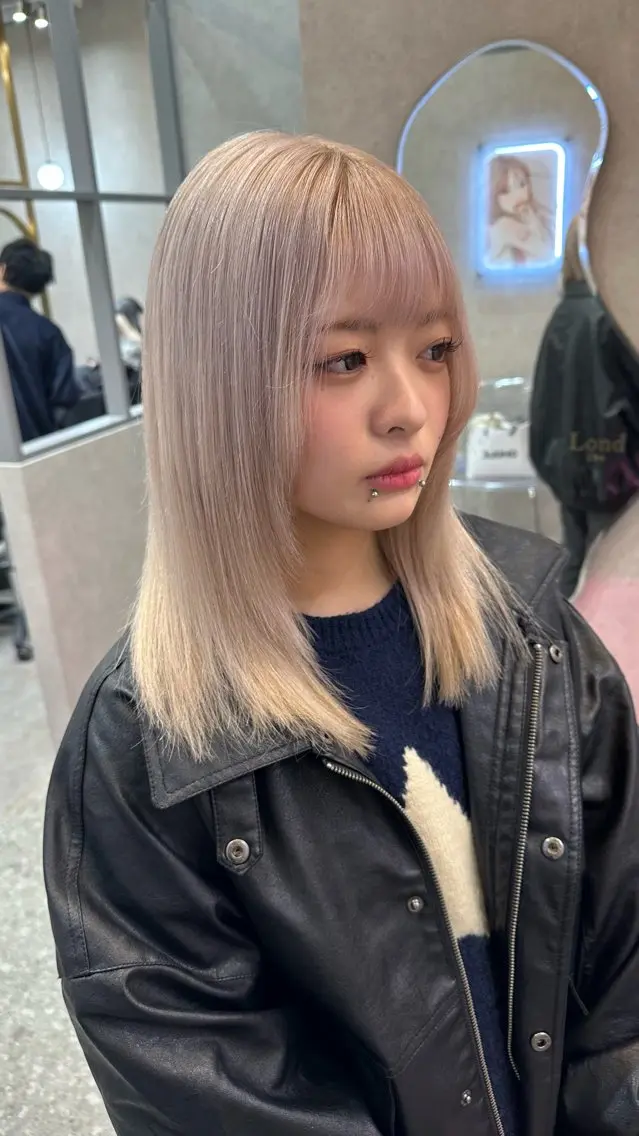 ミディアム カラー レイヤーダブルカラー KYONのヘアスタイル