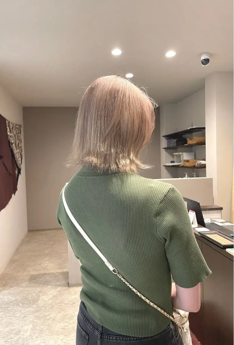 ショート ヘアカラー トリートメント 尼丁 勇磨のヘアスタイル