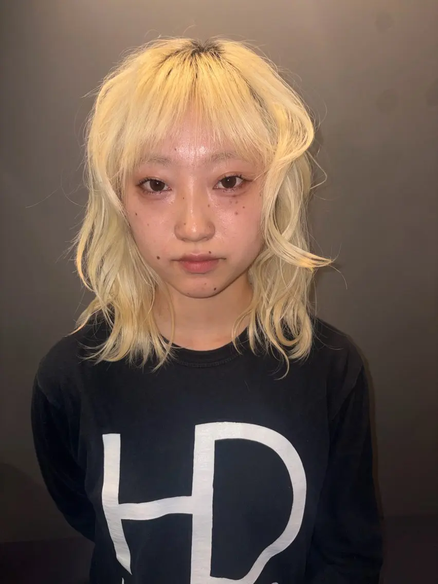 セミロング 髙橋 紗奈のヘアスタイル