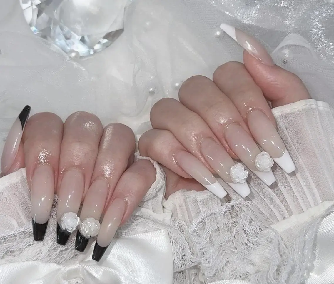 ネイル ハンドネイル KIRA Nailsのネイルデザイン