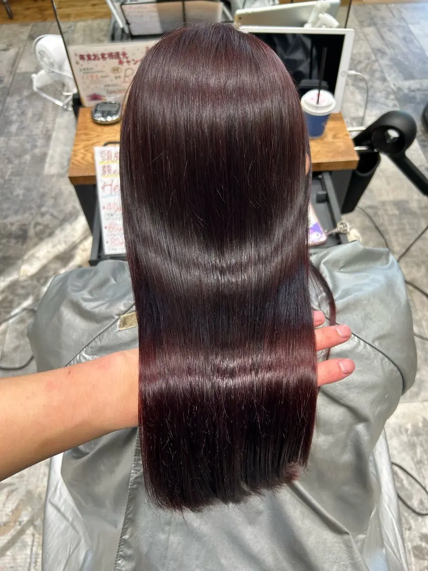 ロング ロング トリートメント 透明感カラー 大工廻あすやのヘアスタイル