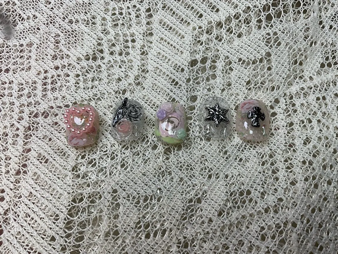 ネイル ハンドネイル Lins Nailのネイルデザイン