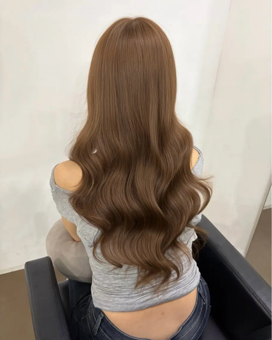 ロング ボブ くびれヘア 髪質改善 韓国風ヘア レイヤーカット 【ioe岡本】🐶 向井歩のヘアスタイル