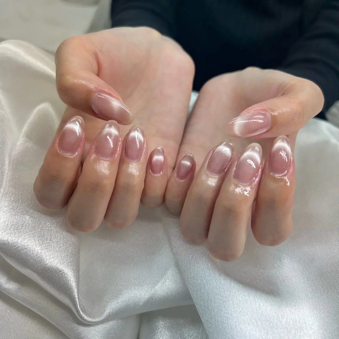 ネイル フレンチネイル マグネットネイル ハンドネイル y’sbeauty 本町店のネイルデザイン
