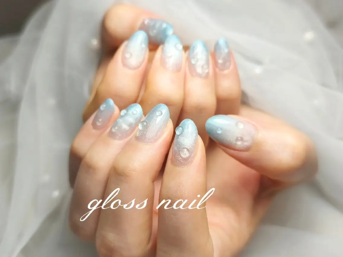 ネイル アヤカ☘️Gloss nailのネイルデザイン