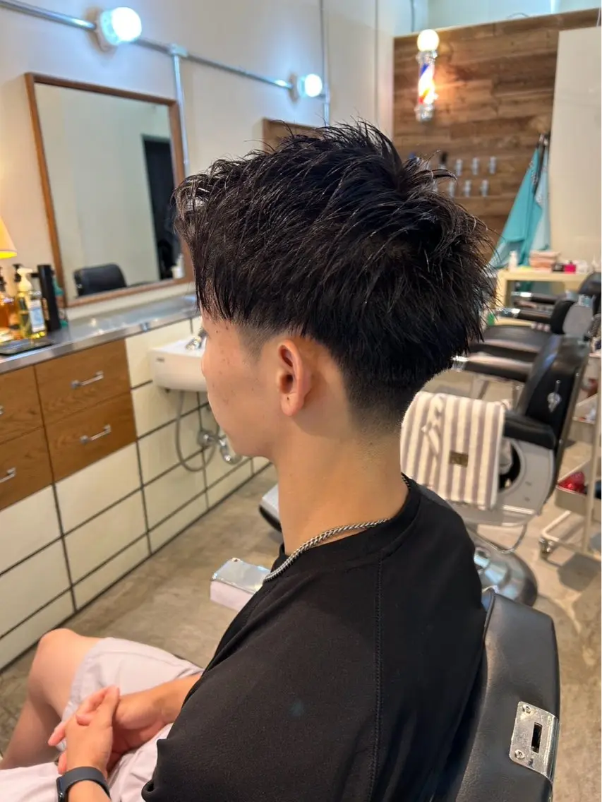 ショート メンズ 佐藤 唯のヘアスタイル