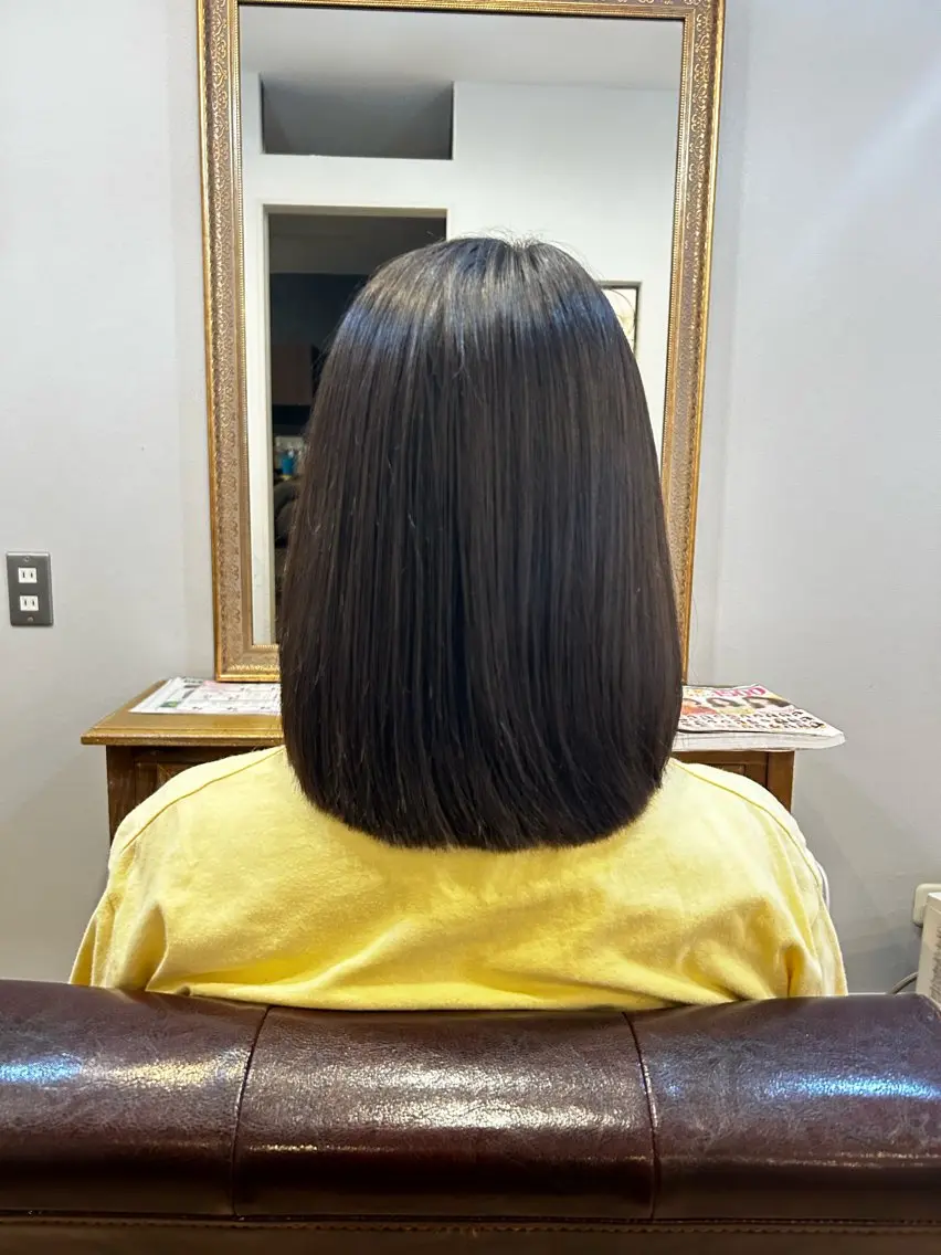 ミディアム カット ヘアカラー トリートメント SUZU Rimのヘアスタイル
