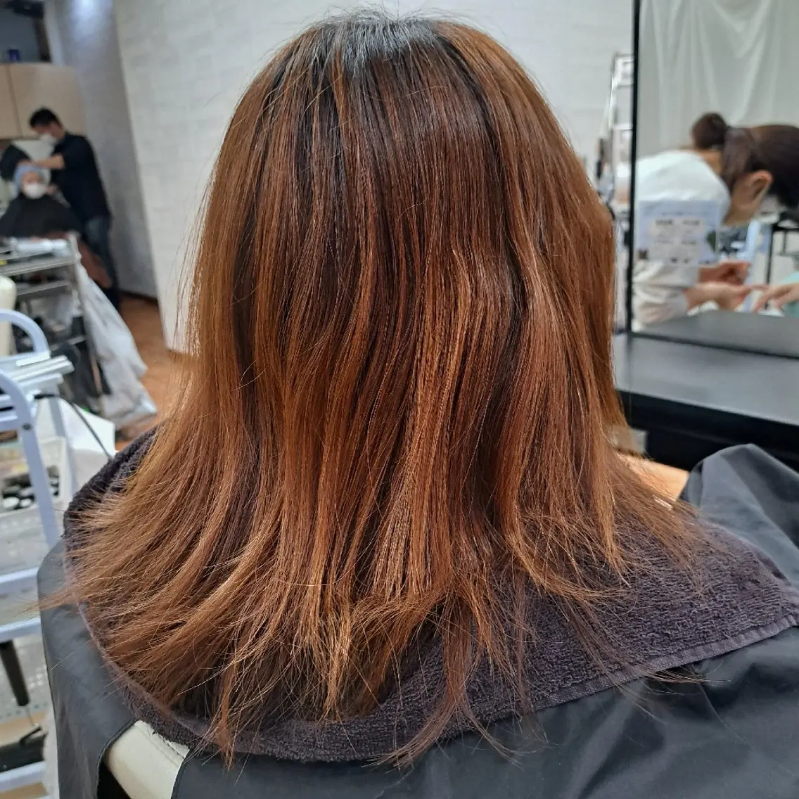 ミディアム カラー 髪質改善 トリートメント 💜𝑳𝑼𝑵𝑨 🌻母良田愛美🌻のヘアスタイル