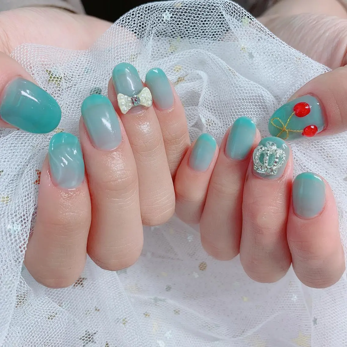 カラー ネイル Moonstone Salonのネイルデザイン