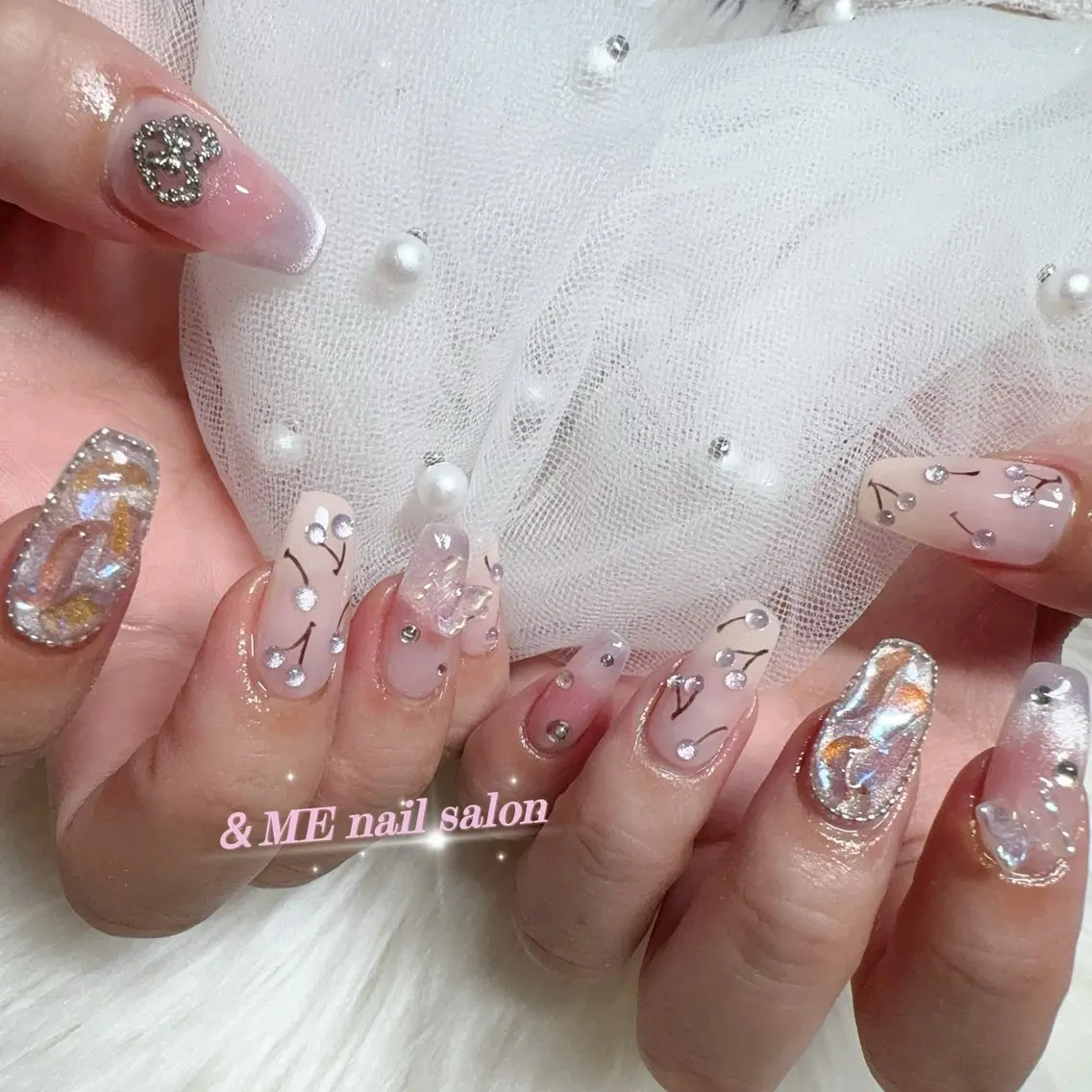 ネイル ハンドネイル ＆ME アンドミーのネイルデザイン