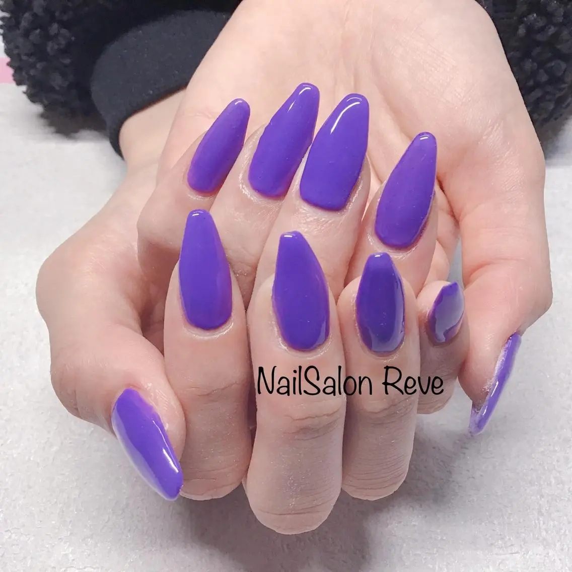 ネイル ワンカラーネイル パープル ハンドネイル NailSalon Reveのネイルデザイン