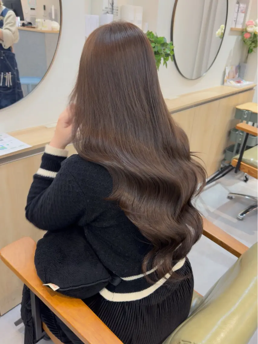 ロング カラー ブリーチ ダブルカラー ブリーチなしカラー レイヤー/顔周り /いいぬまみかのヘアスタイル