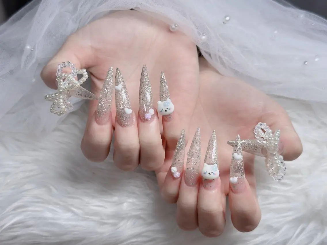 ネイル フレンチネイル ジェルネイル ハロウィン 韓国ネイル マグネットネイル ハンドネイル H.baby Nail Salonのネイルデザイン