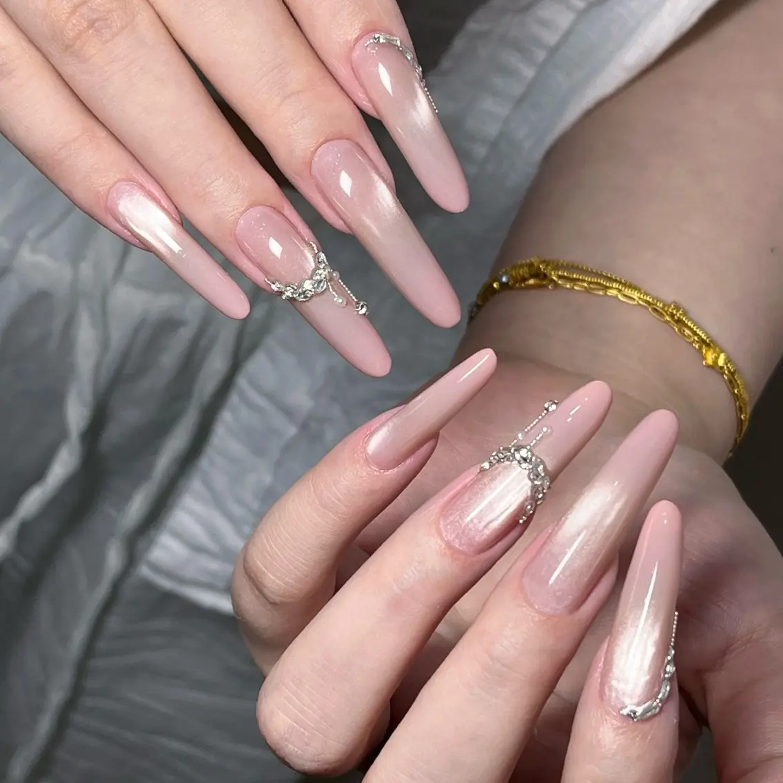 ネイル ハンドネイル 🎀 NaNa_nailのネイルデザイン