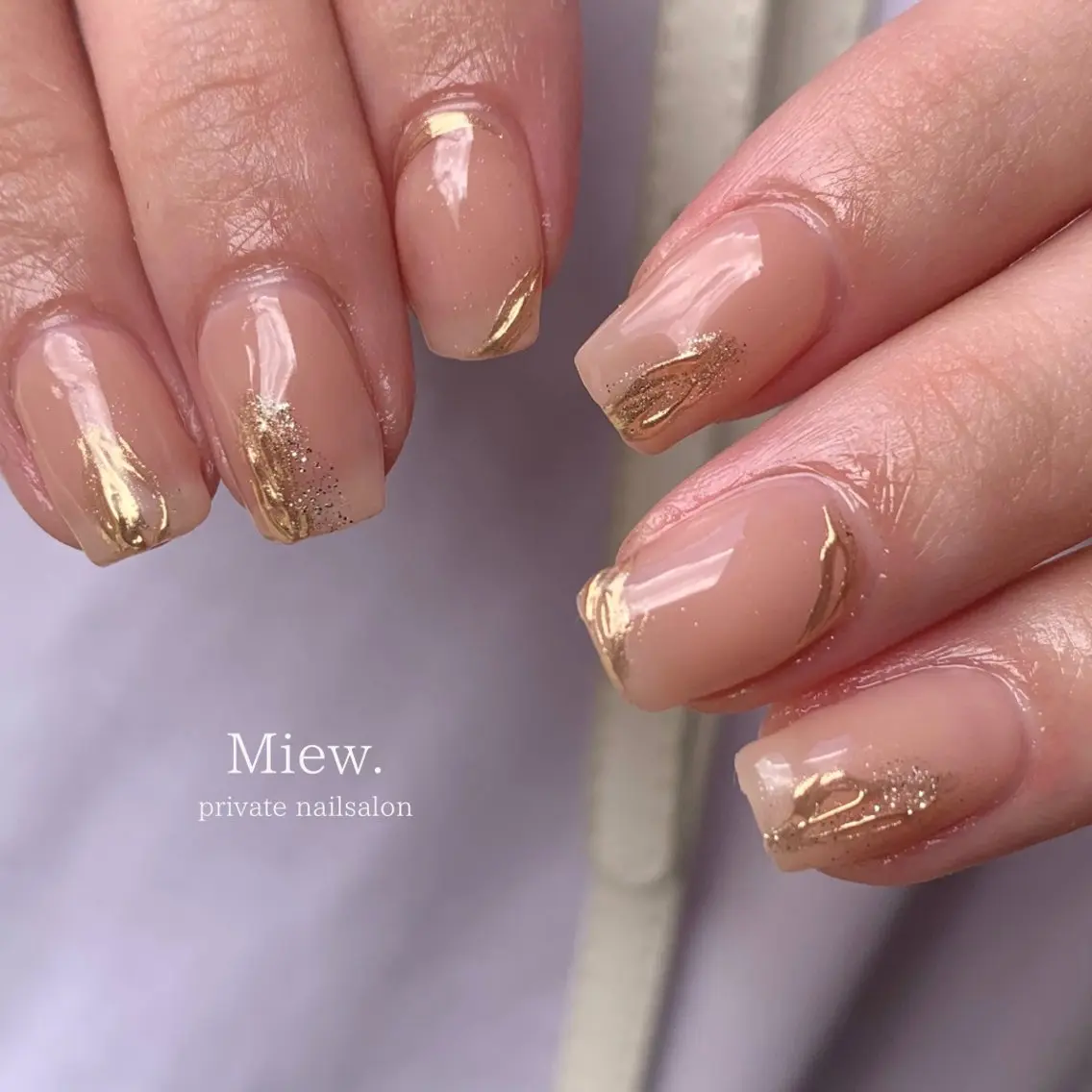 ネイル ミラーネイル ピンク Mina🫧 【Miew.】のネイルデザイン