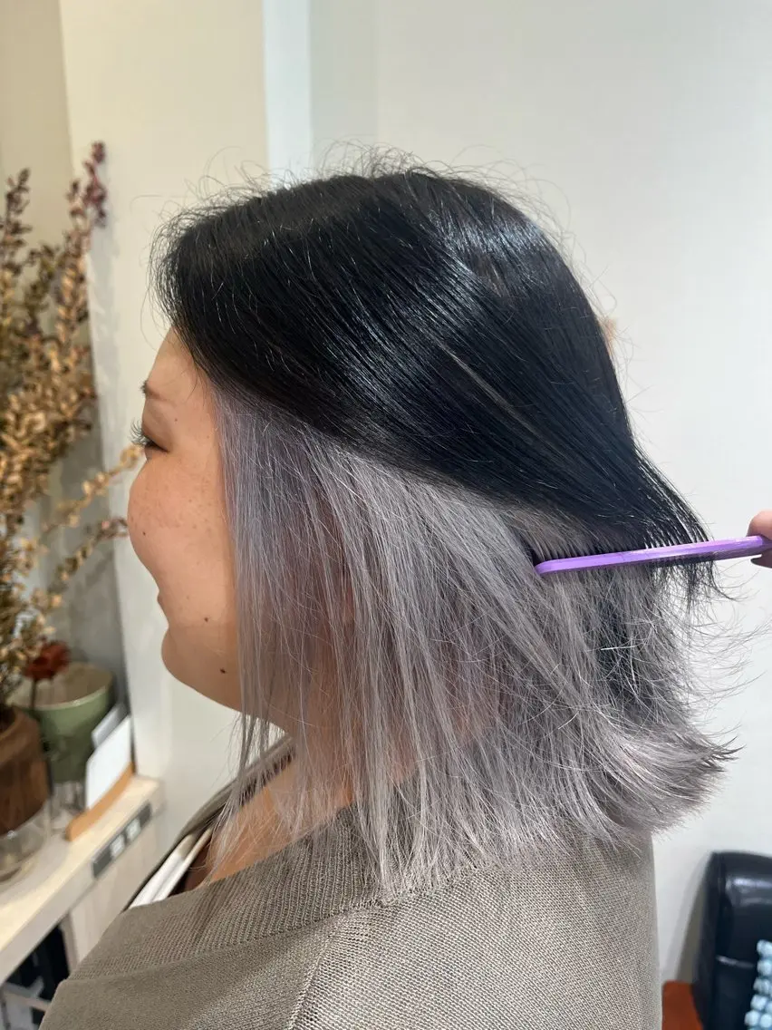 ミディアム 伊藤 杏乃のヘアスタイル