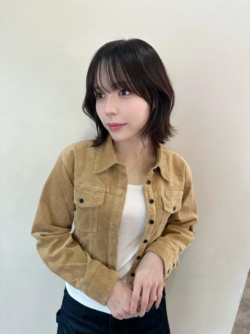 ミディアム ボブレイヤー ボブ くびれヘア くびれレイヤー レイヤーカット 鎌倉 彩のヘアスタイル