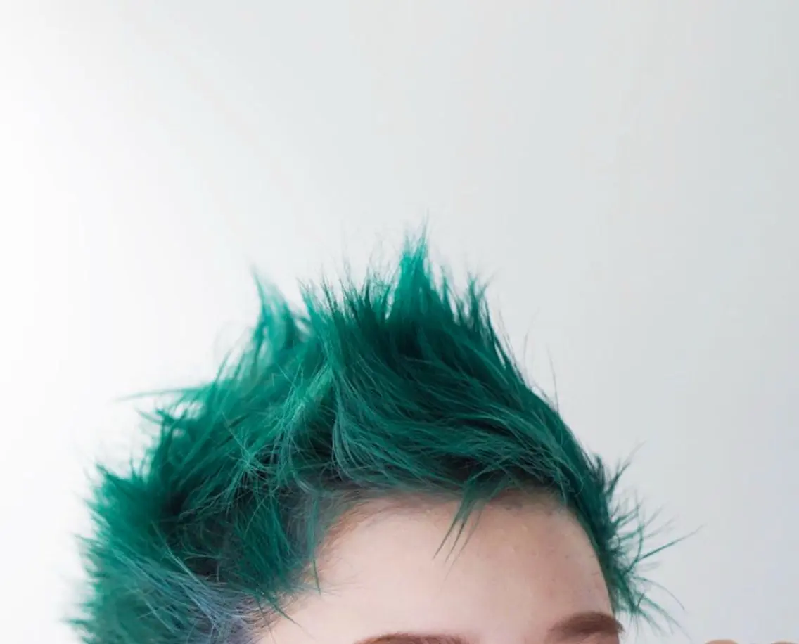 ショート カラー 中島 剛のヘアスタイル