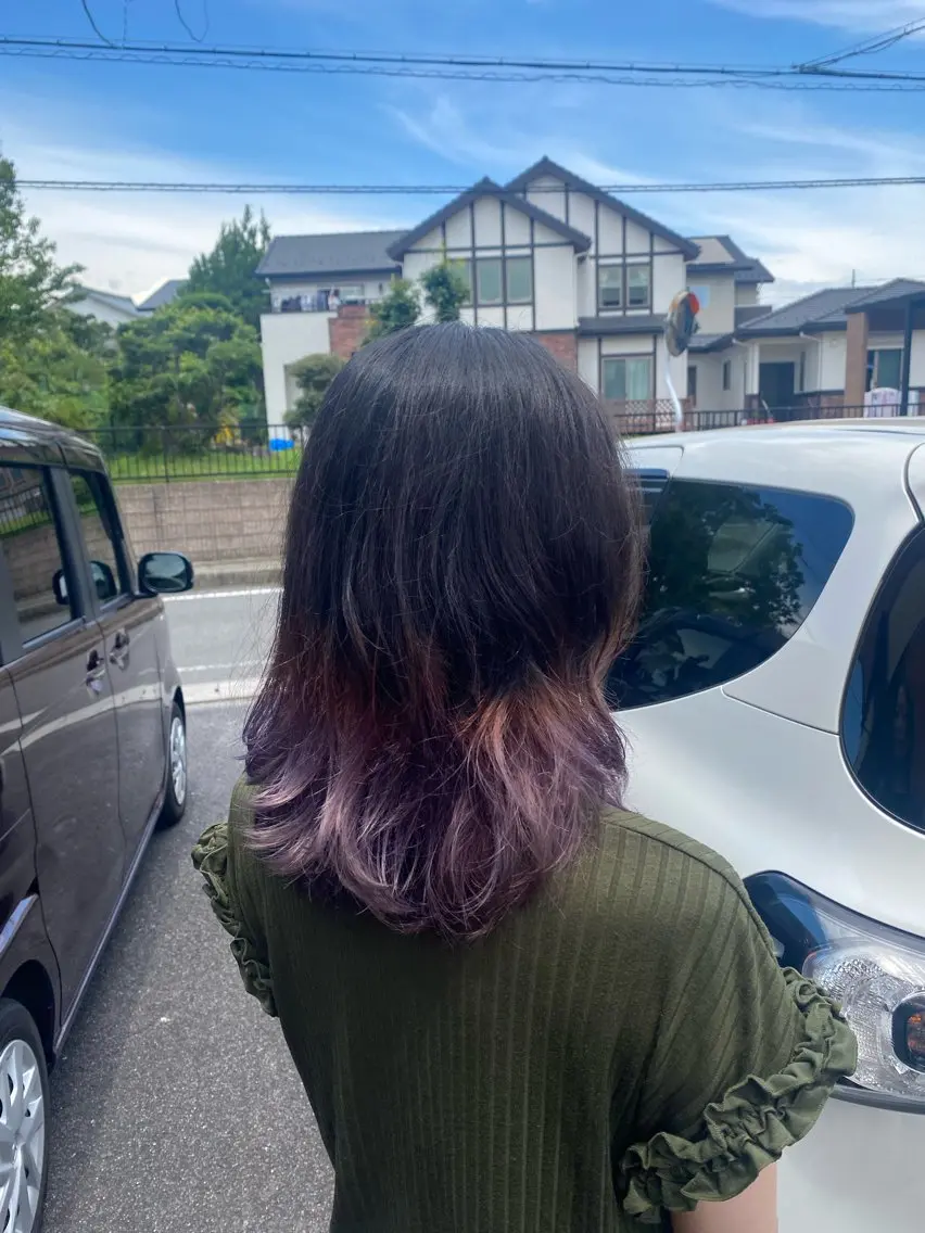 ミディアム ヘアカラー 肥田 夕蘭のヘアスタイル