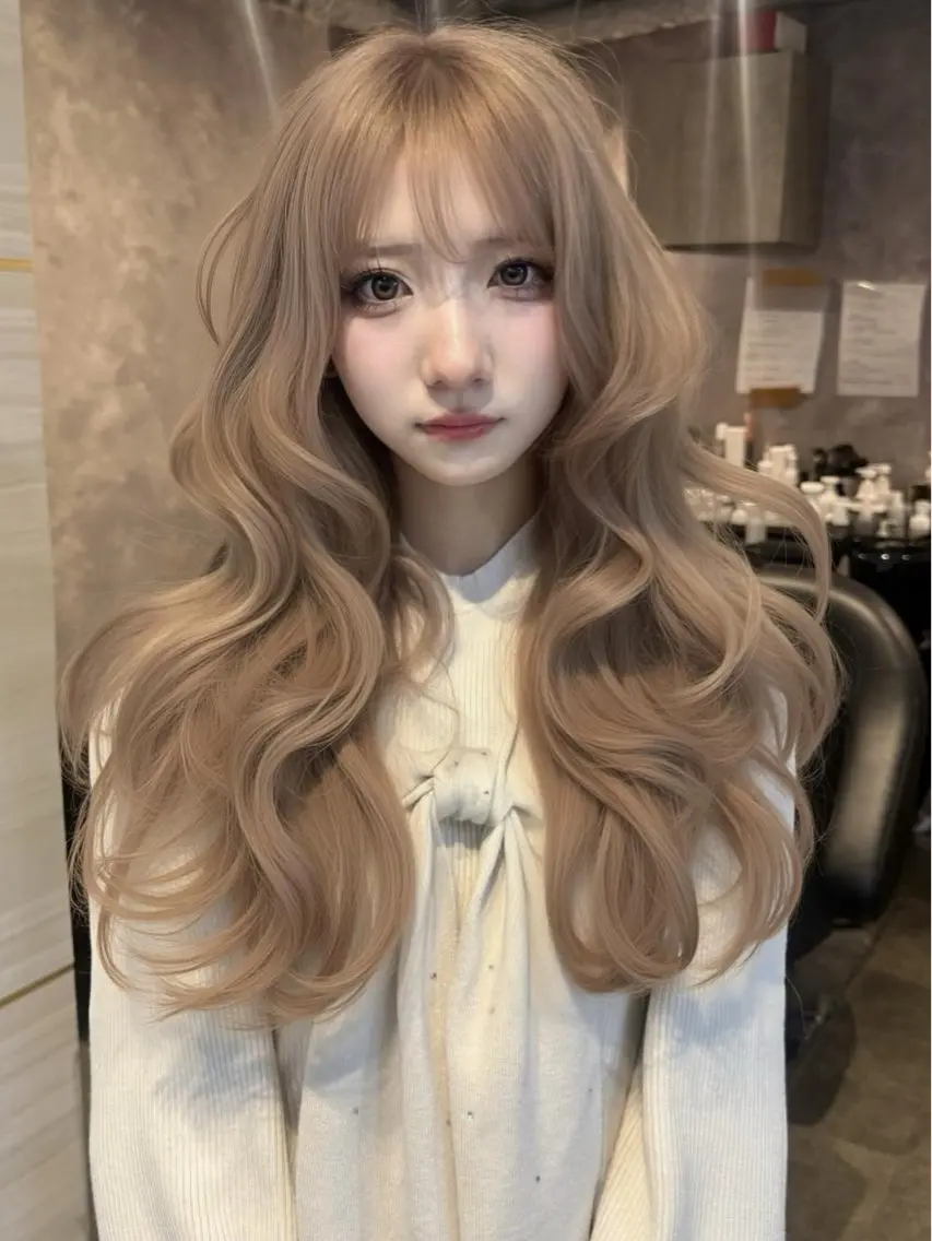 ロング カラー ヘアカラー トリートメント 🎀asumi🍓 ハイトーン🎀のヘアスタイル