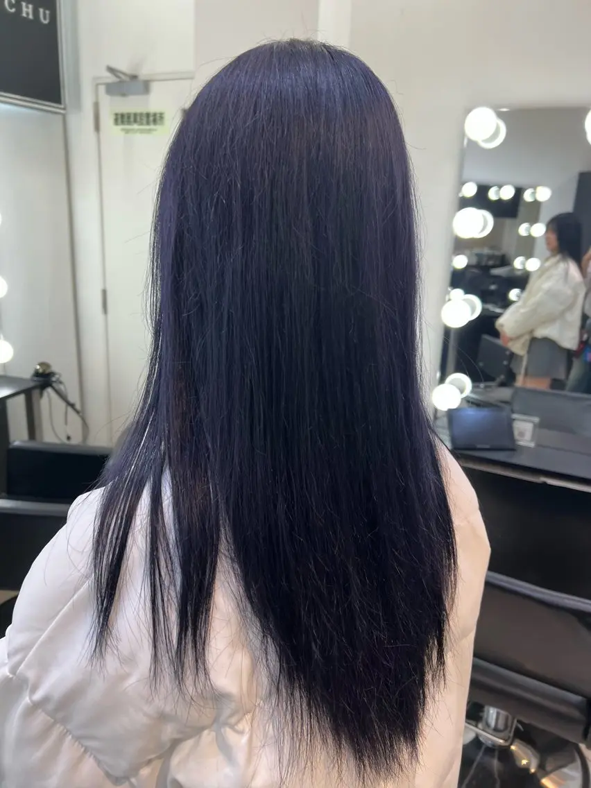 ロング ブリーチ縮毛矯正 ／   DAIA🔥のヘアスタイル