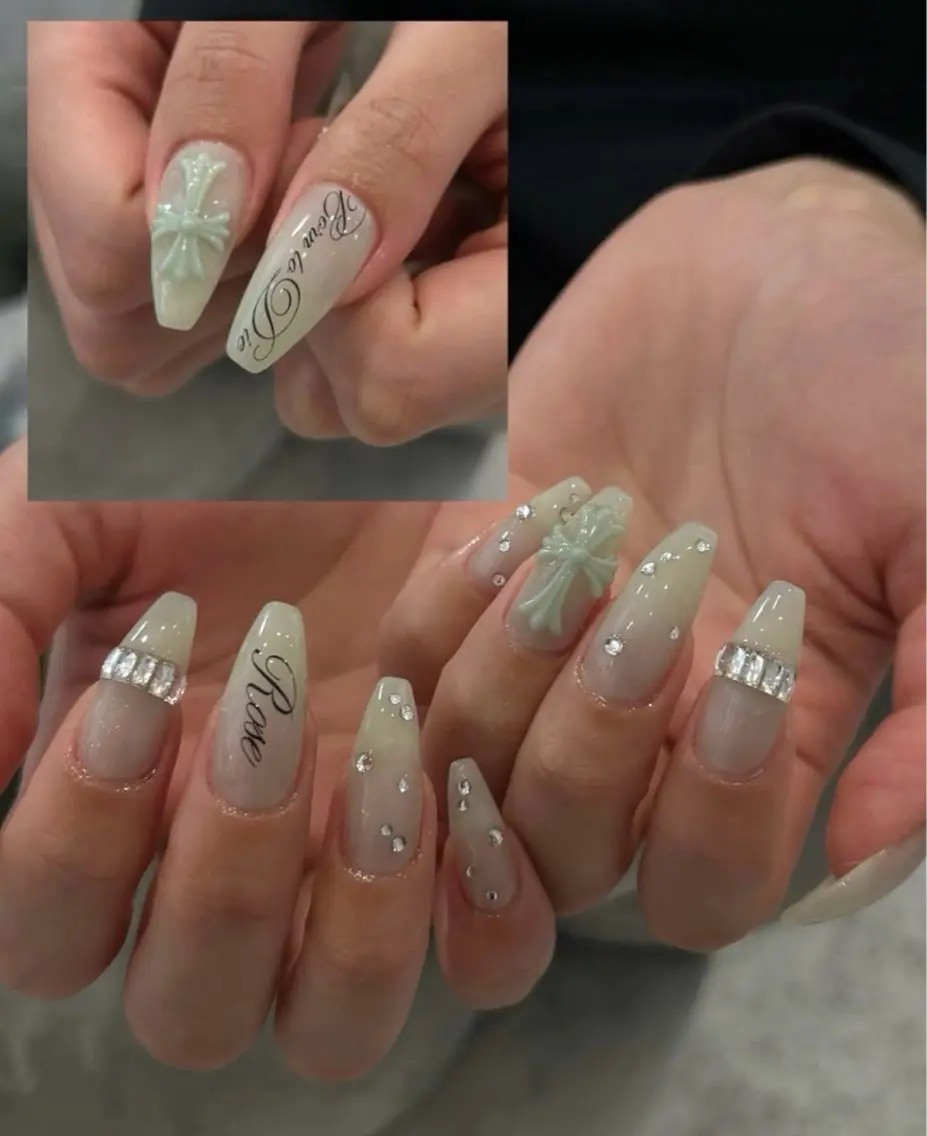 ネイル 韓国ネイル マグネットネイル 持ち込み ハンドネイル ハンドケア Mika nail_Royalのネイルデザイン