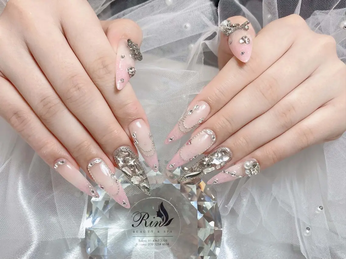 ネイル オーロラネイル チークネイル 桜ネイル クリアネイル ドット ハンドネイル Rin Nail Shinokuboのネイルデザイン