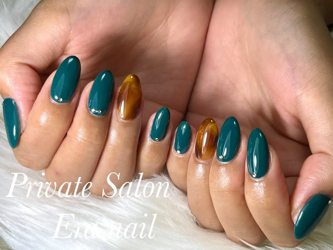 ネイル べっ甲ネイル グリーン Era nailのネイルデザイン