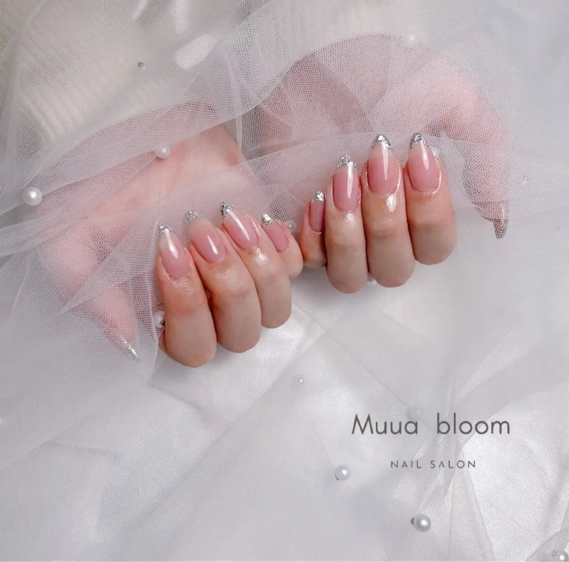 ネイル フレンチネイル ガラスフレンチ ハンドネイル Muua bloomのネイルデザイン