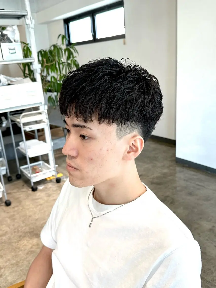 パーマ メンズ フェードカット マッシュ メンズパーマ ニュアンスパーマ カット パーマ トリートメント 骨格補正施術/メンズ 専門美容師/YUYAのヘアスタイル
