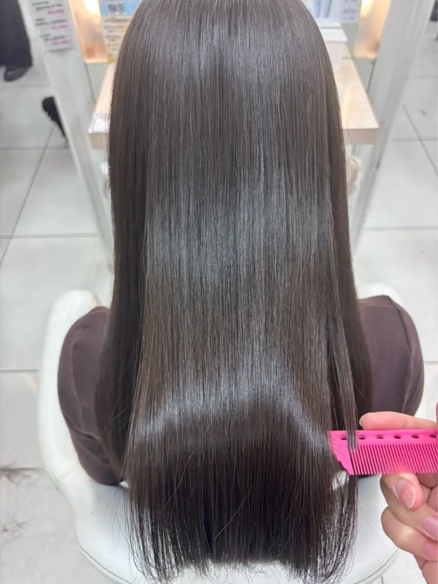ロング 縮毛矯正 菅原 愛佳のヘアスタイル