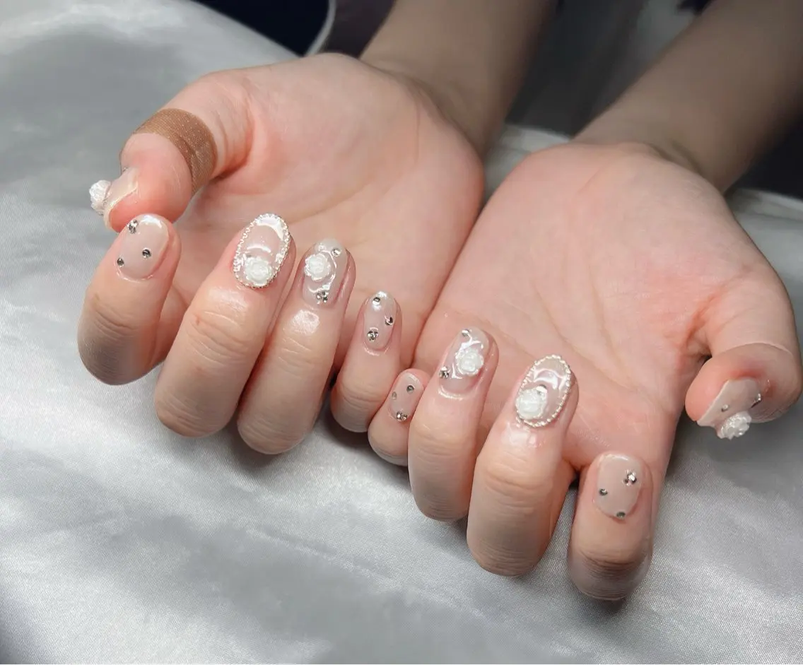 ネイル 長さ出し グラデーション 卒業式 キラキラネイル マグネットネイル ハンドネイル Lee Nailsのネイルデザイン