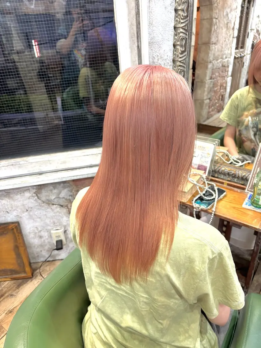 セミロング カット ヘアカラー トリートメント coco/ハイトーン /艶髪/ブリーチのヘアスタイル