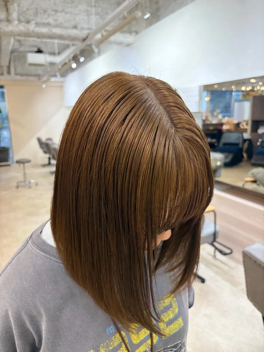 カラー カットモデル unaのヘアスタイル