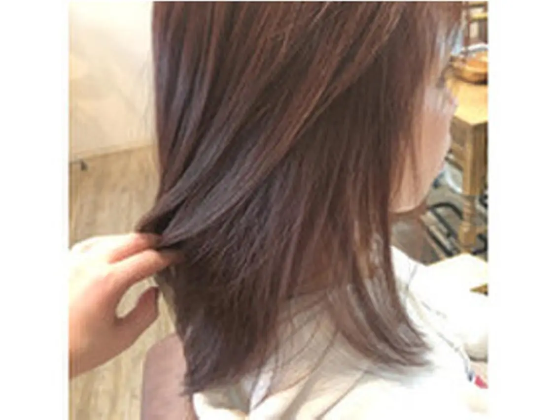 ミディアム カラー パーマ ヘアアレンジ ミディアムパーマ アディクシーカラー ケアカラー 髪質改善 トリートメント カット ヘアカラー トリートメント 【ヘアケア特化型】 newi天王寺のヘアスタイル
