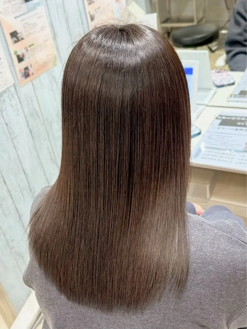 ロング カット ヘアカラー トリートメント [髪質改善カラー] ひかるのヘアスタイル