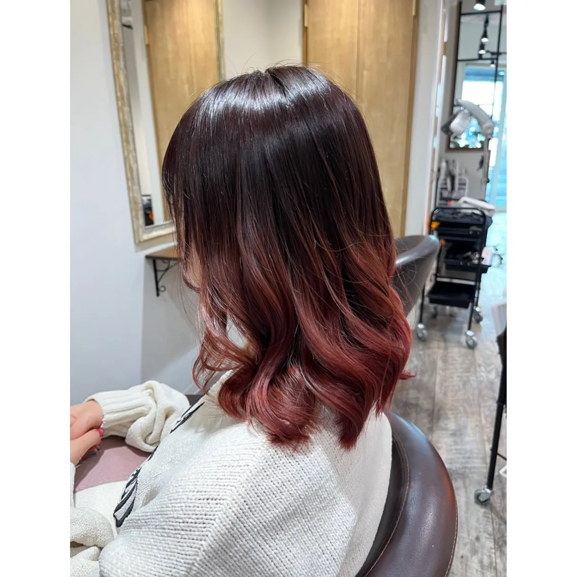 ミディアム カラー ブリーチ ヘアカラー トリートメント 木下 実優のヘアスタイル