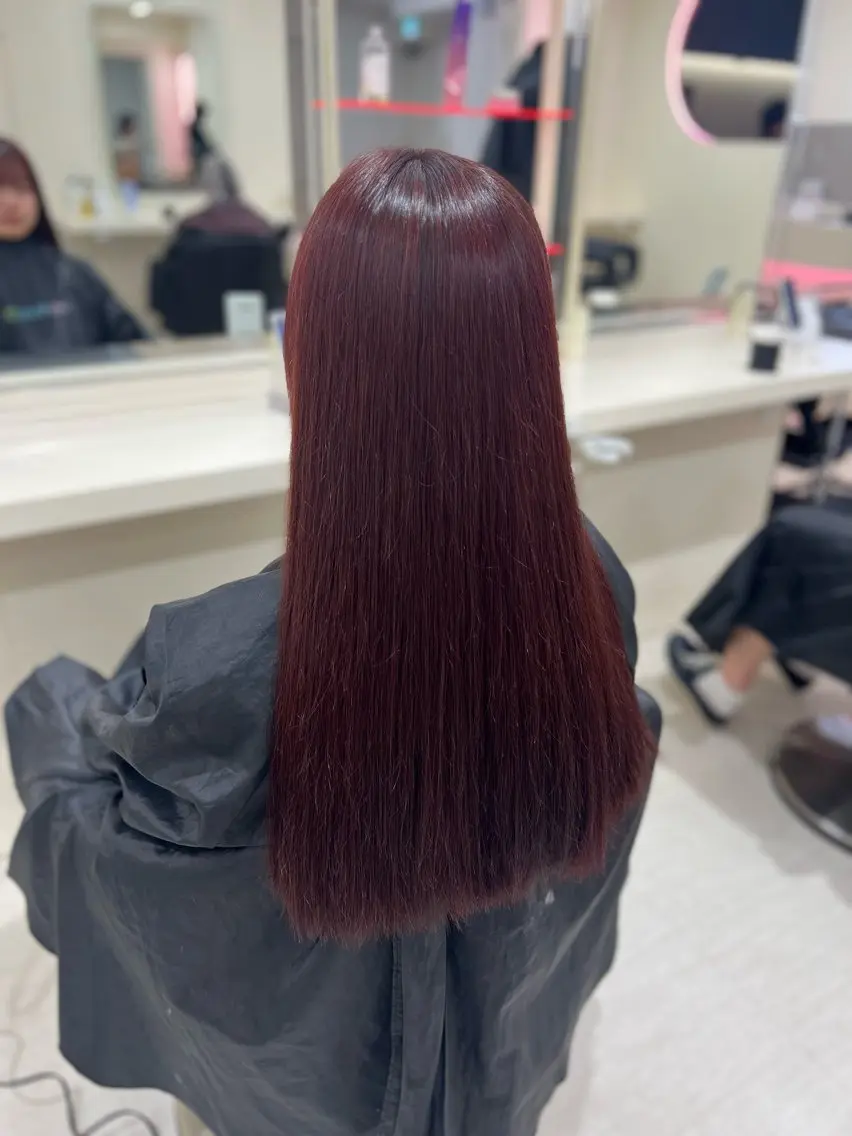 ロング カラー ヘアアレンジ 韓国レイヤー&ピンク 艶髪🩶maikoのヘアスタイル